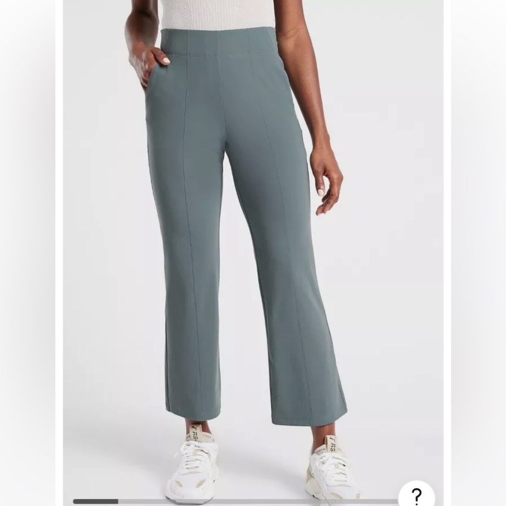 ATHLETA Cosmic Kick Flare Pant, Metropolis Grey, size 16T